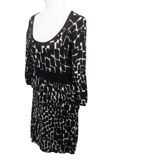 White House Black Market Sweater Dress Black White Geometric 3/4 Sleeve Small - Picture 2 of 11